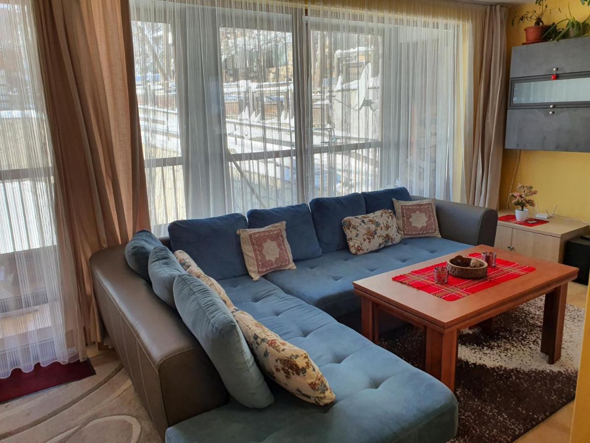 Koko's 2 Apartment